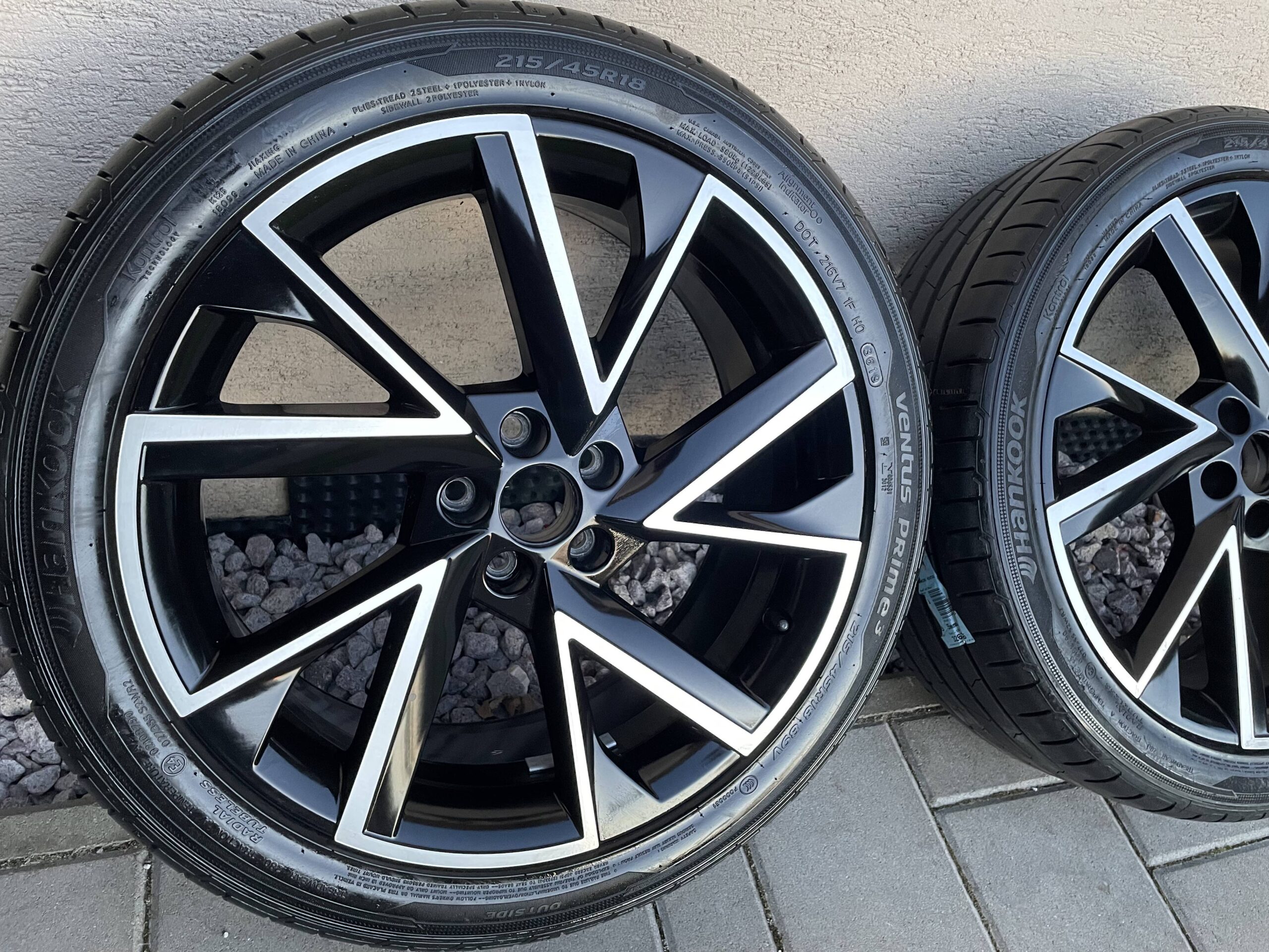 VEGA org. skoda. Kamiq  RS 5×100 7jx18 ET 39 VW Seat